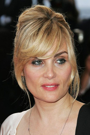 Emmanuelle Seigner photo