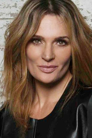 Danielle Cormack photo