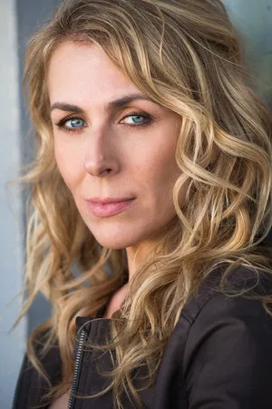 Belinda Gosbee photo