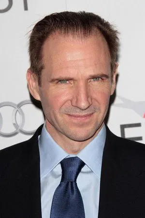 Ralph Fiennes photo