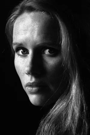 Liv Ullmann photo
