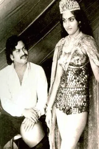 Valarthumrugangal poster