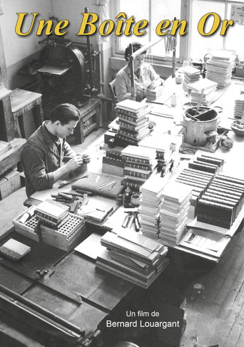 Une boîte en or poster