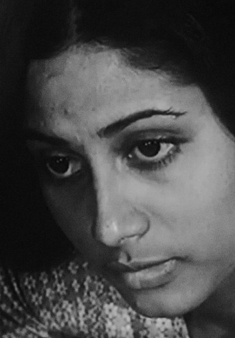 Teevra Madhyam poster