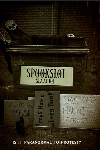 Spookslot Slaat Toe poster