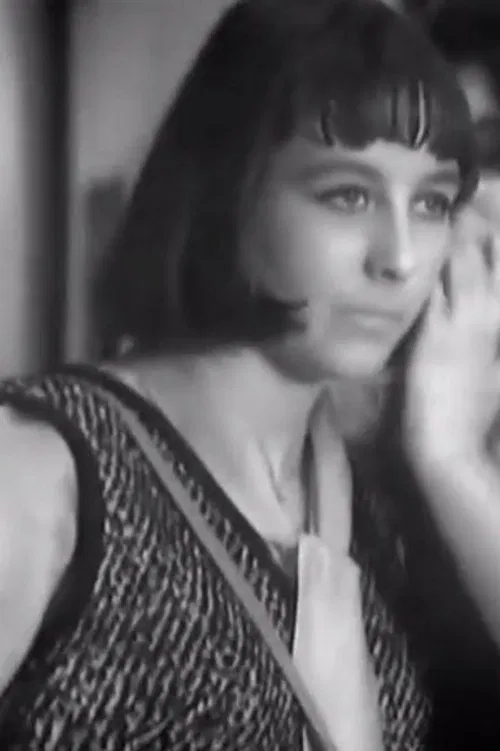 Heather Lyons profile