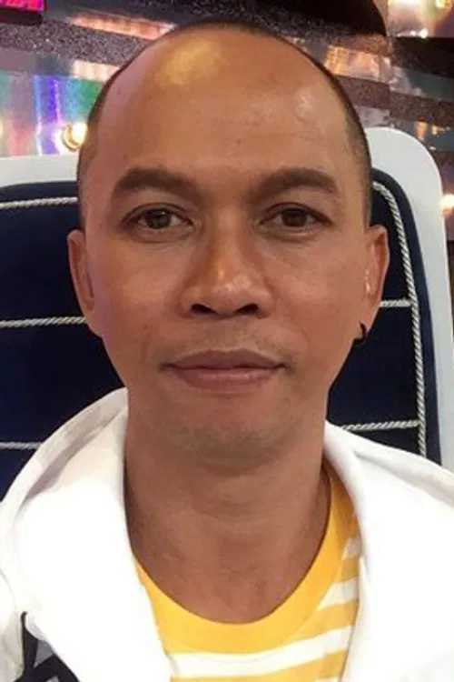 Somjit Jongjohor profile