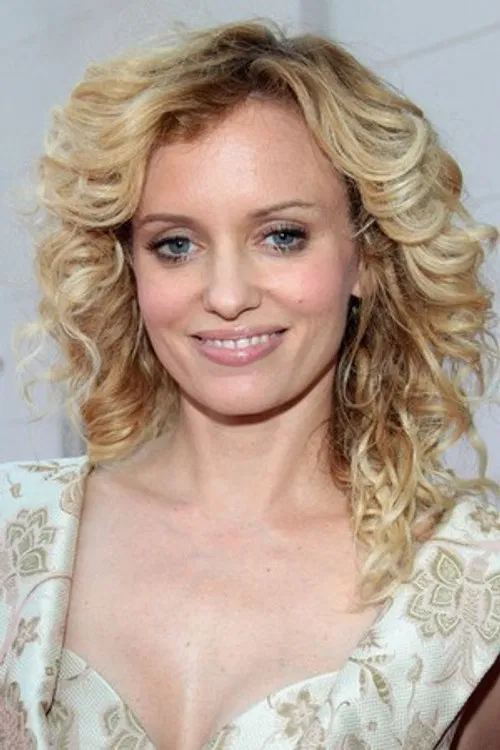Justine Mattera profile