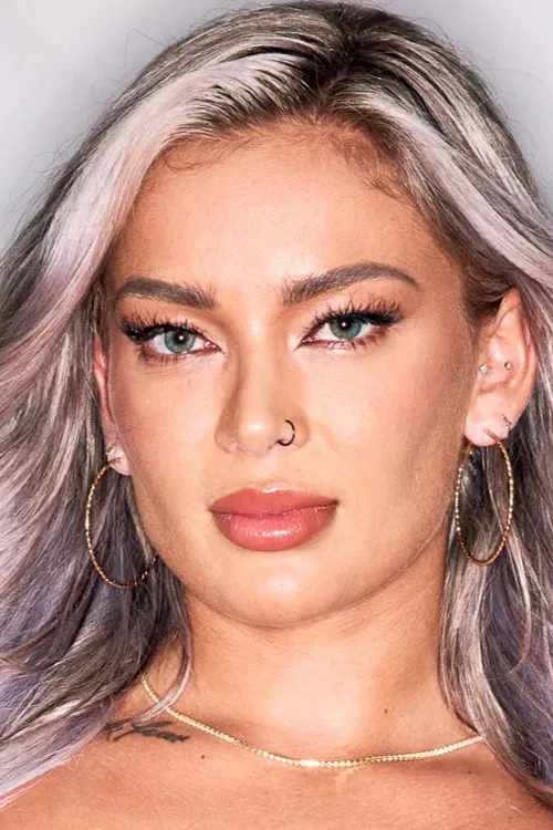 Hayley Davies profile