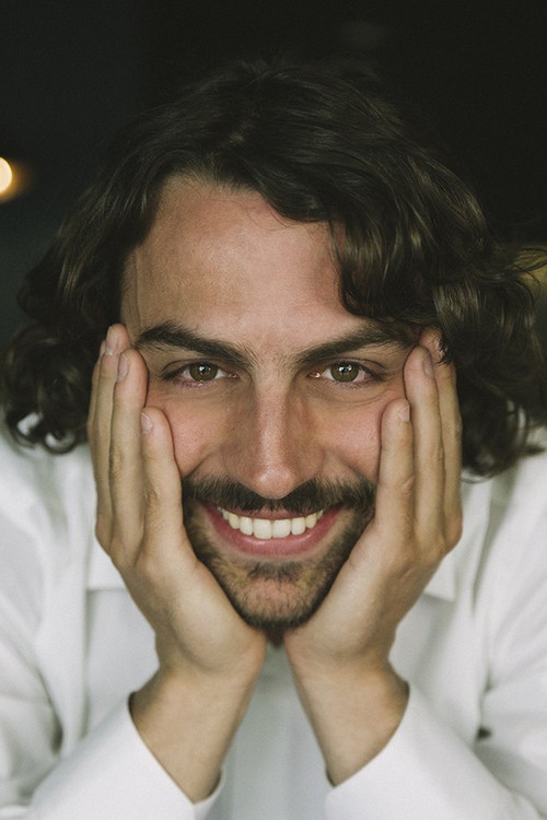 Dennis Makris profile