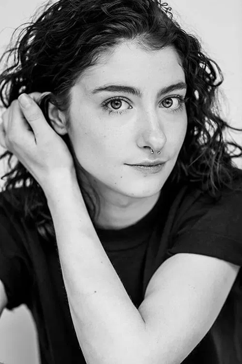 Mackenzie Cardwell profile