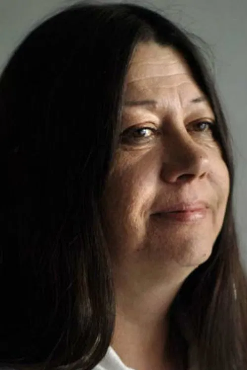 Lynn Johnson profile