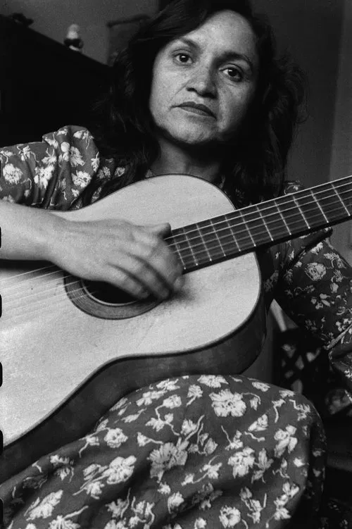 Violeta Parra profile