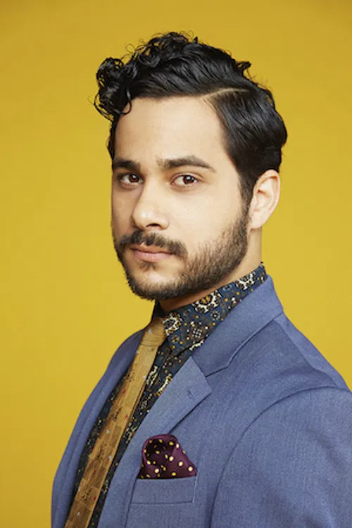 Ricardo Dávila profile