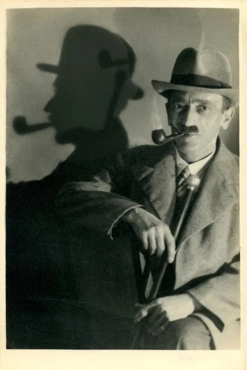 A Tale Beginning in Three Rooms poster