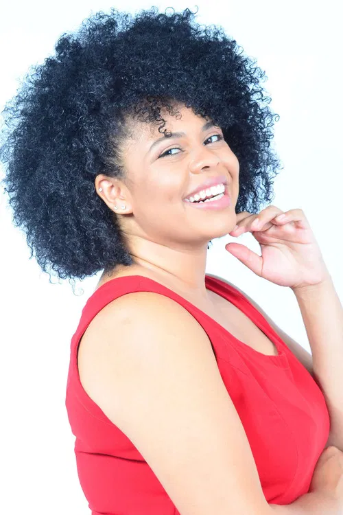 Luana Fabrícia profile