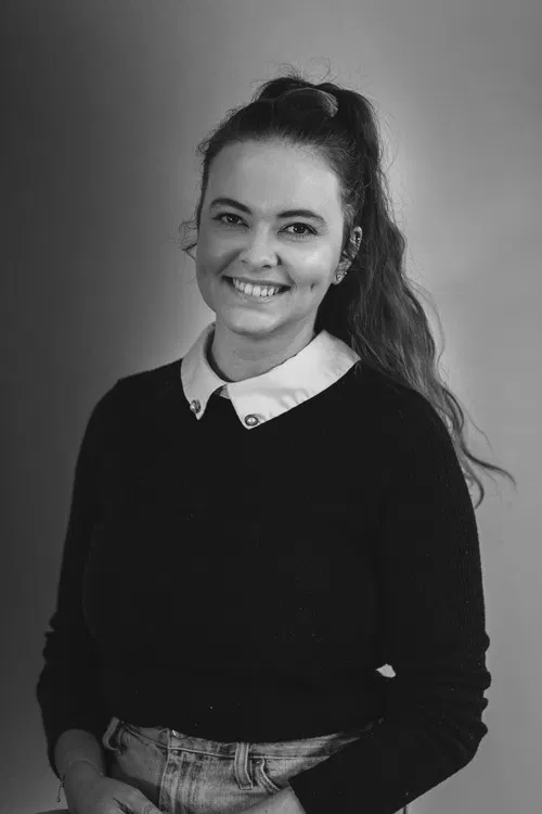 Ellie Harwood profile