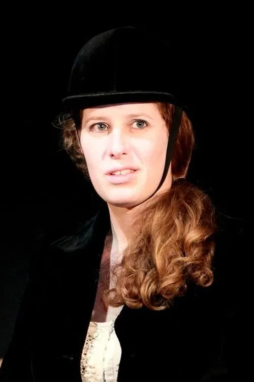 Fruzsina Eszes profile