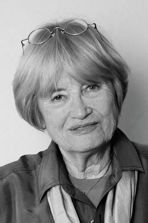 Jacqueline Veuve profile