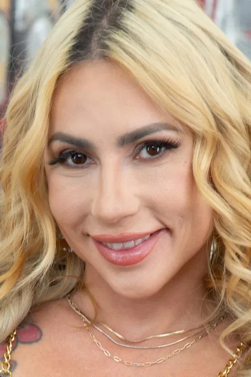 Mayara Lopes profile