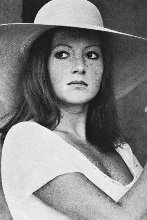 Agnes Kalpagos profile