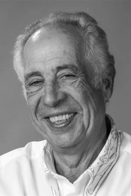 Luís Galvão Teles profile