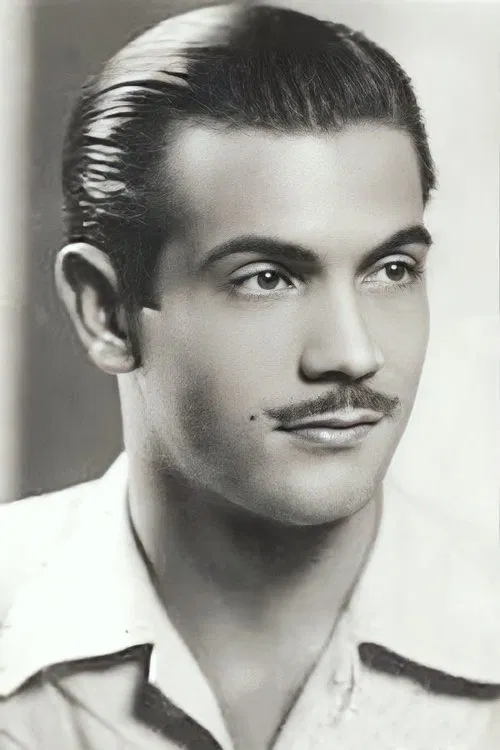 Urbano Lóes profile