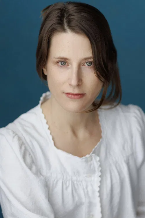 Nabila Dolfini profile