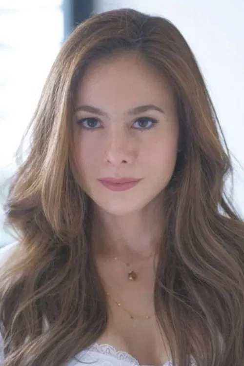 Wulan Guritno profile