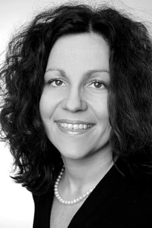 Isabel Heinemann profile