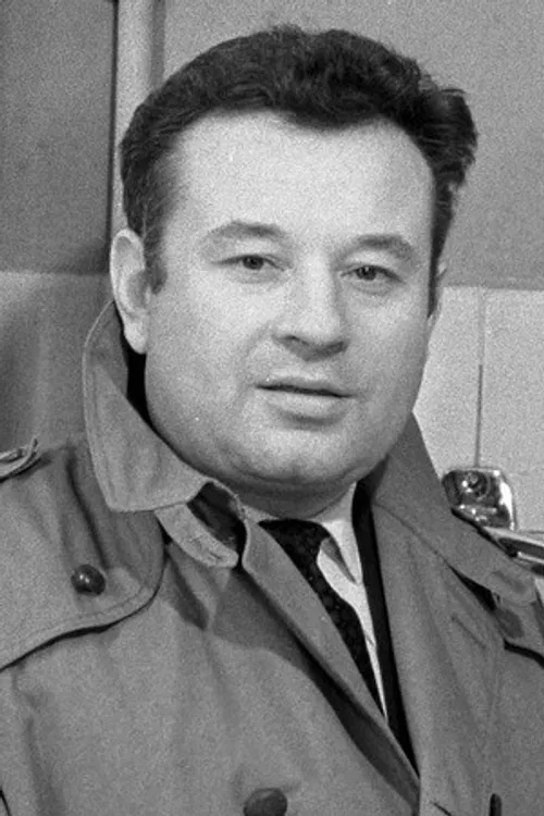 Mieczysław Czechowicz profile