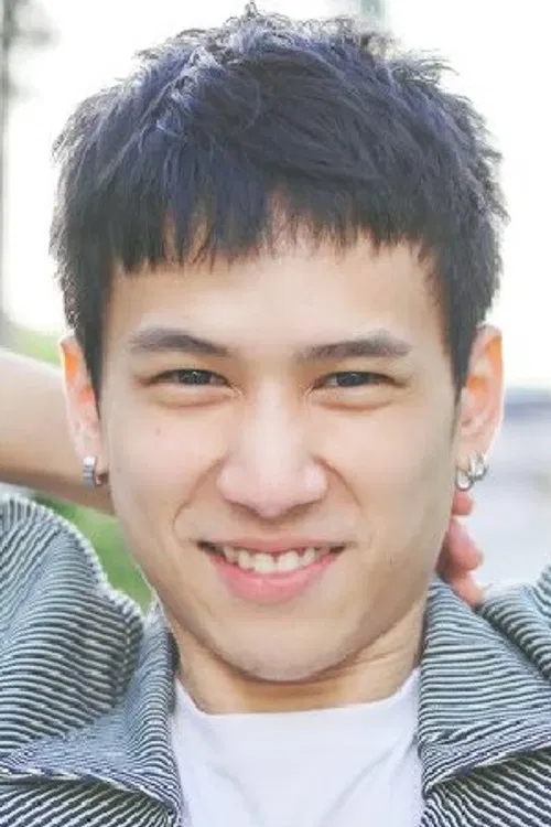 Atom Noraworn Phueakamphai profile