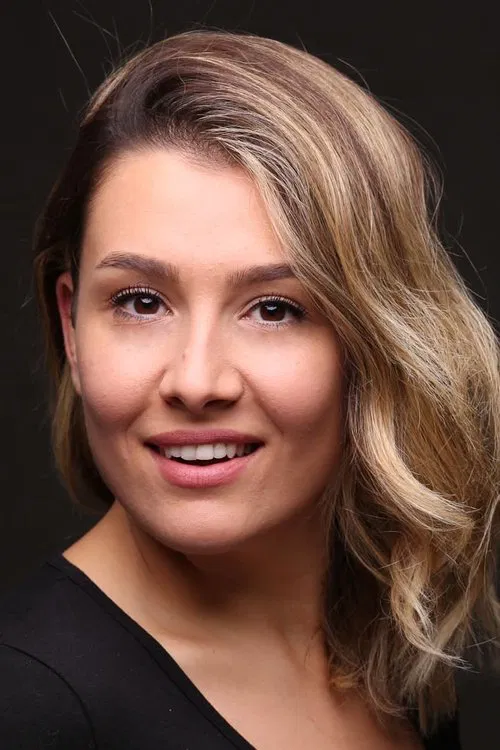 Özgün Bayraktar profile