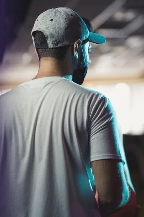 Jeremy Vella profile