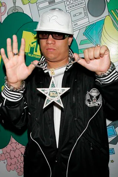 Héctor "El Father" profile