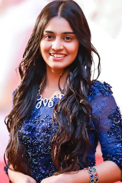 Michelle Dilhara profile