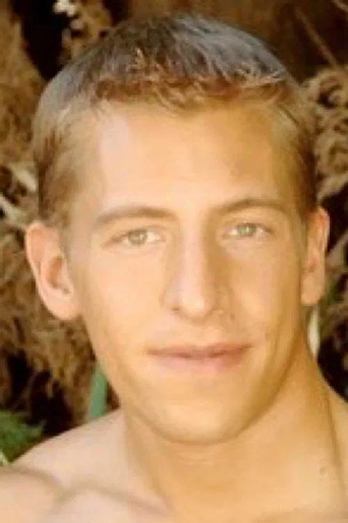 Travis Carlson profile