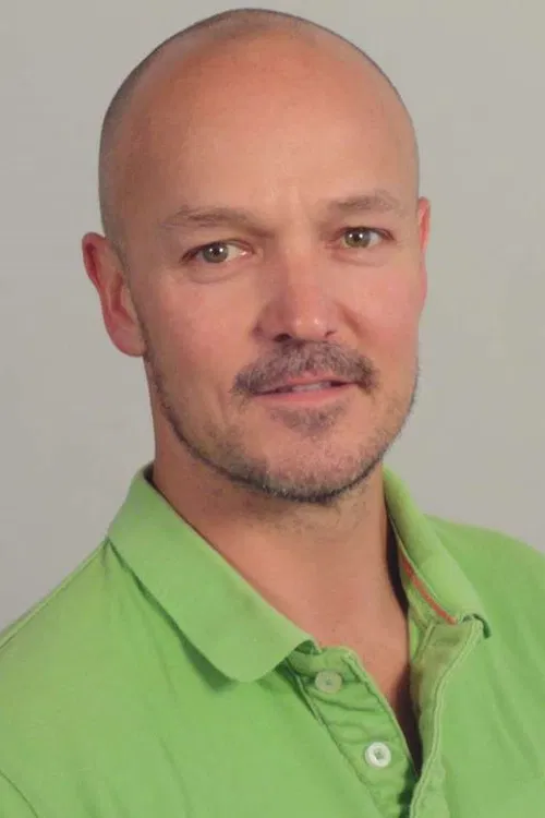 Justin B. Carter profile