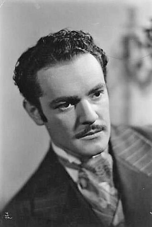 Hugo Pimentel profile