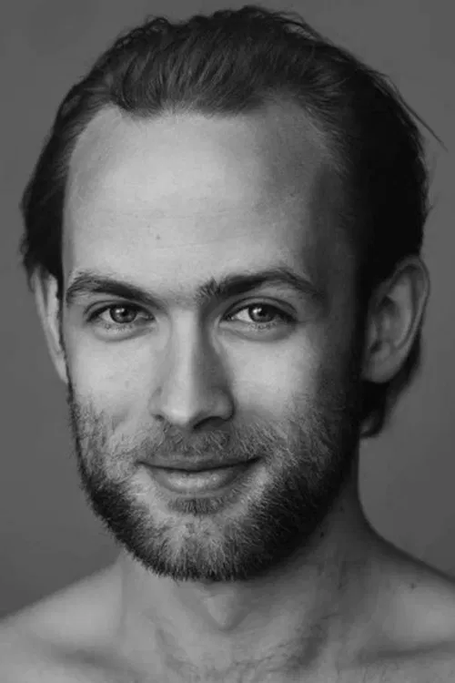 Ulrik Waarli Grimstad profile