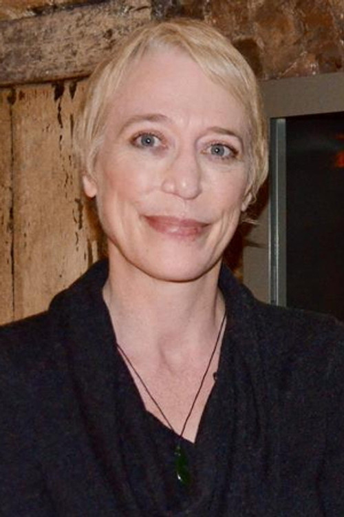 Elizabeth Frood profile