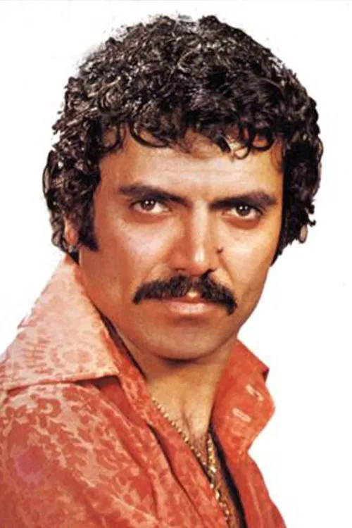 Yıldıray Çınar profile