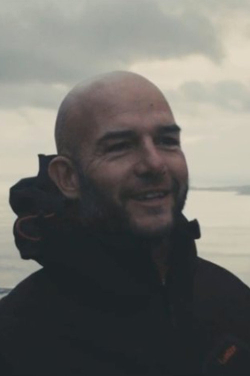 Roger Suarez profile