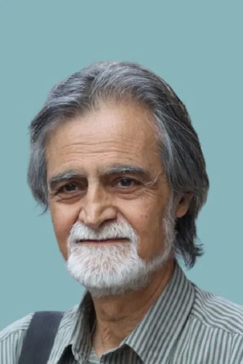 Parviz Davayi profile