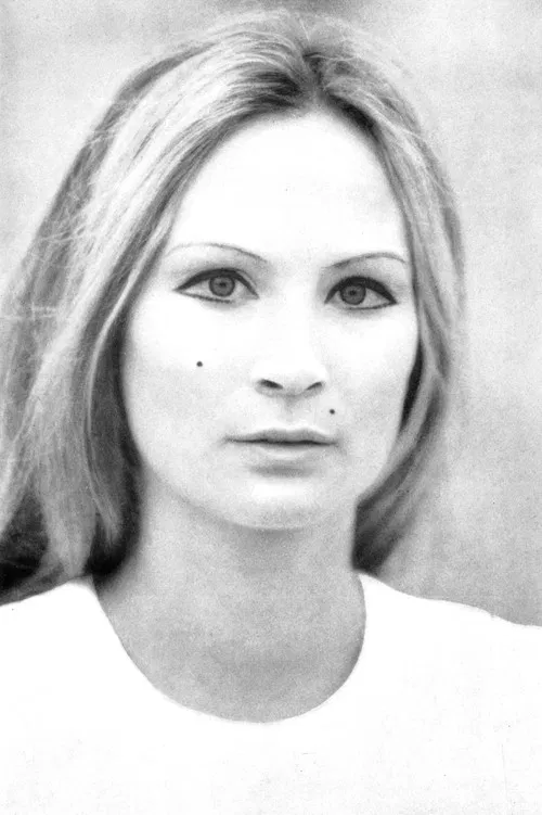 Carmen Scarpitta profile