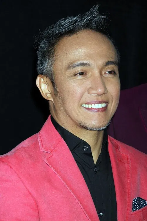 Arnel Pineda profile