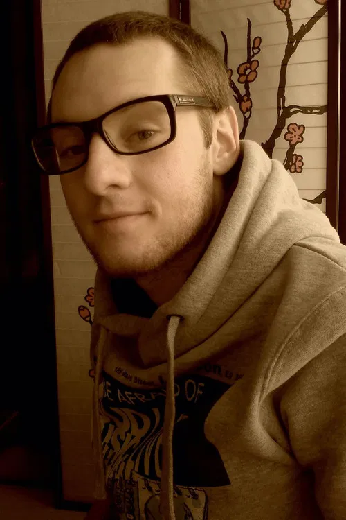 Artyom Efremov profile