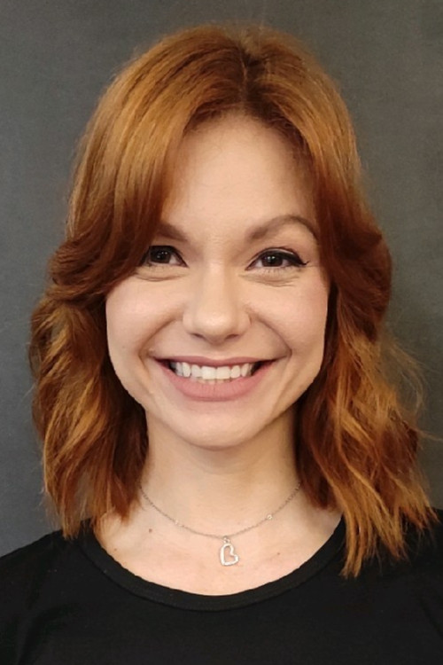 Natália Nobeschi profile