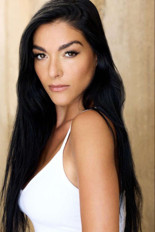 Julia Rose Hartman profile