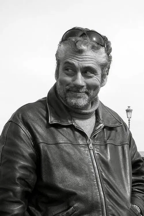 Stavros Parharidis profile